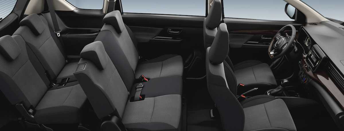  Top view of the Suzuki Ertiga passenger rowsd